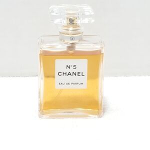 Vintage Chanel No 5 Eau De Parfum 1.7 oz Spray Bottle Fragrance for Women France